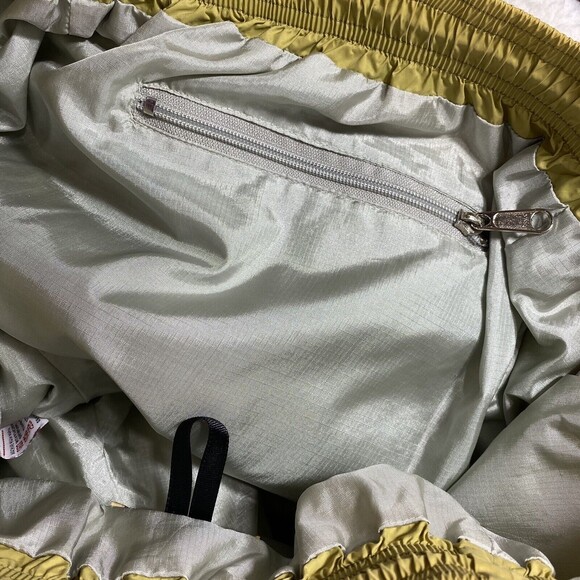 LL Bean Pants Mens Size XL Yellow Gold Lightweight Water Resistant Nylon Lined - Picture 13 of 16